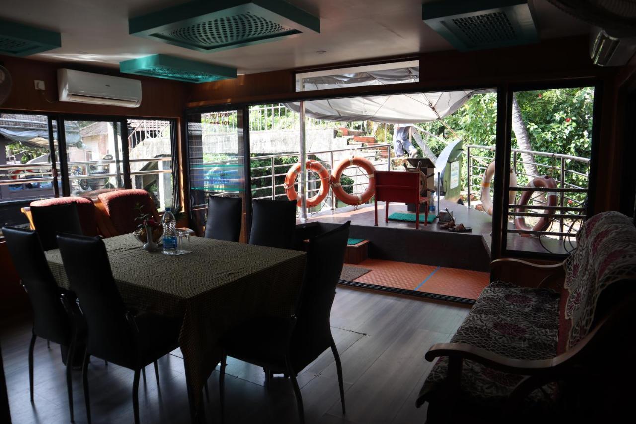 Kera Houseboats Alleppey Alappuzha Exterior photo